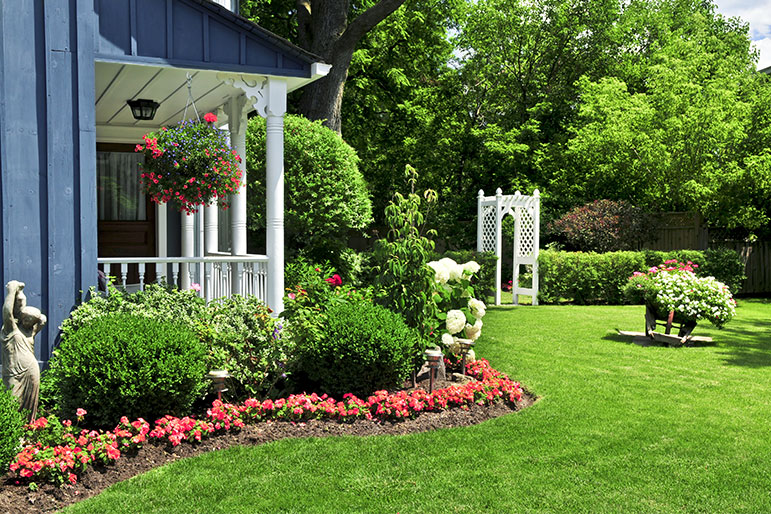 7 Diy Curb Appeal Ideas Easy Front Yard Landscaping Tips To Try Now